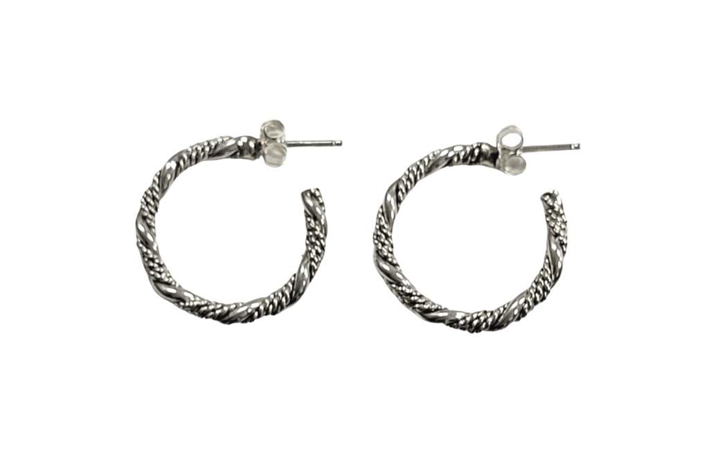 Navajo Handcrafted Twisted Wire Rope Hoop Sterling Silver Post Earrings #E0101